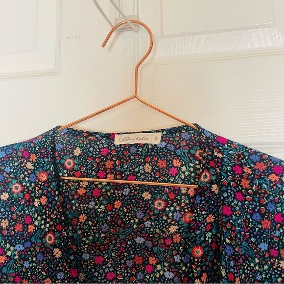 NWOT Francesca’s Collections Chloe & Katie Wrap Blouse Medium - Picture 6 of 6